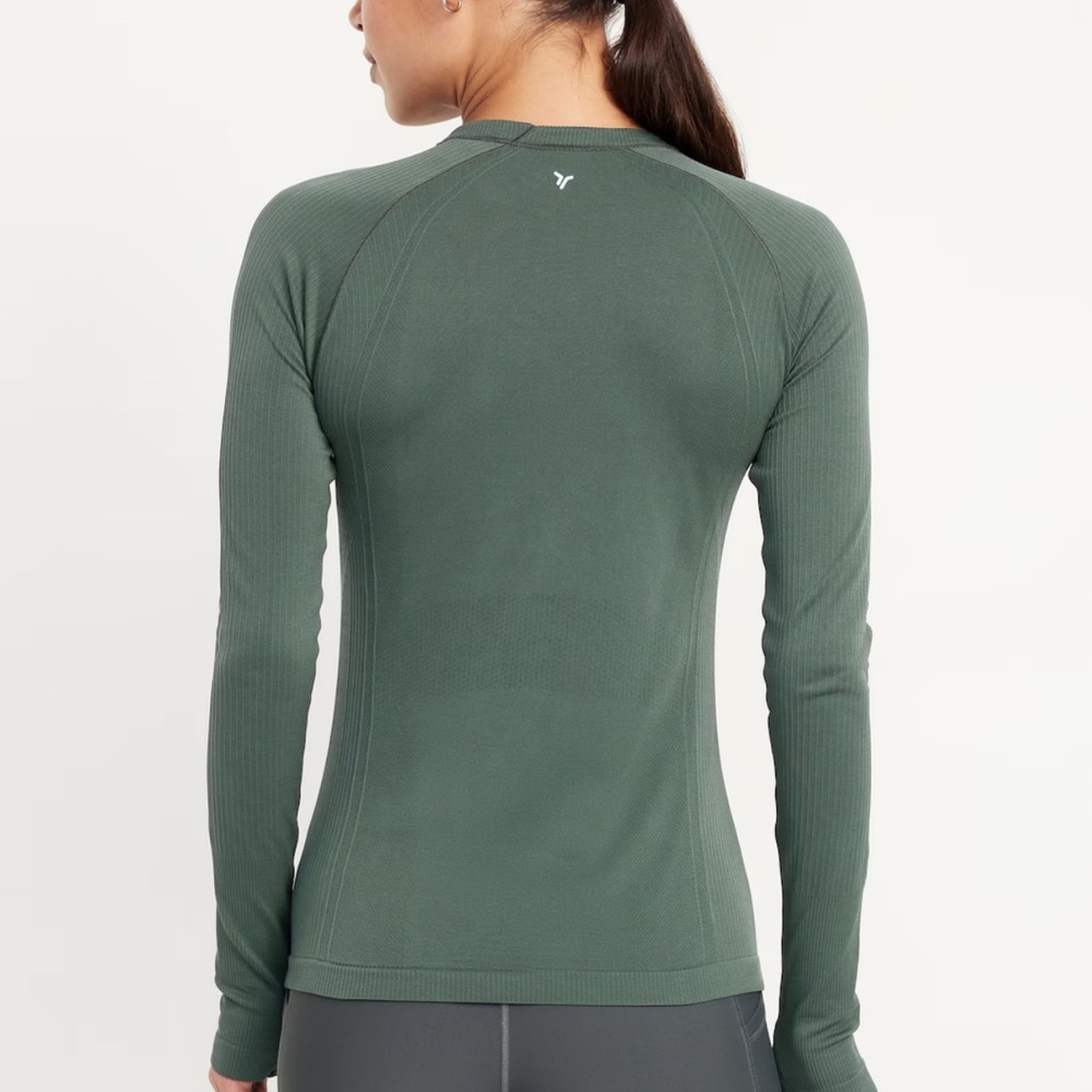 NWT Old Navy top XL